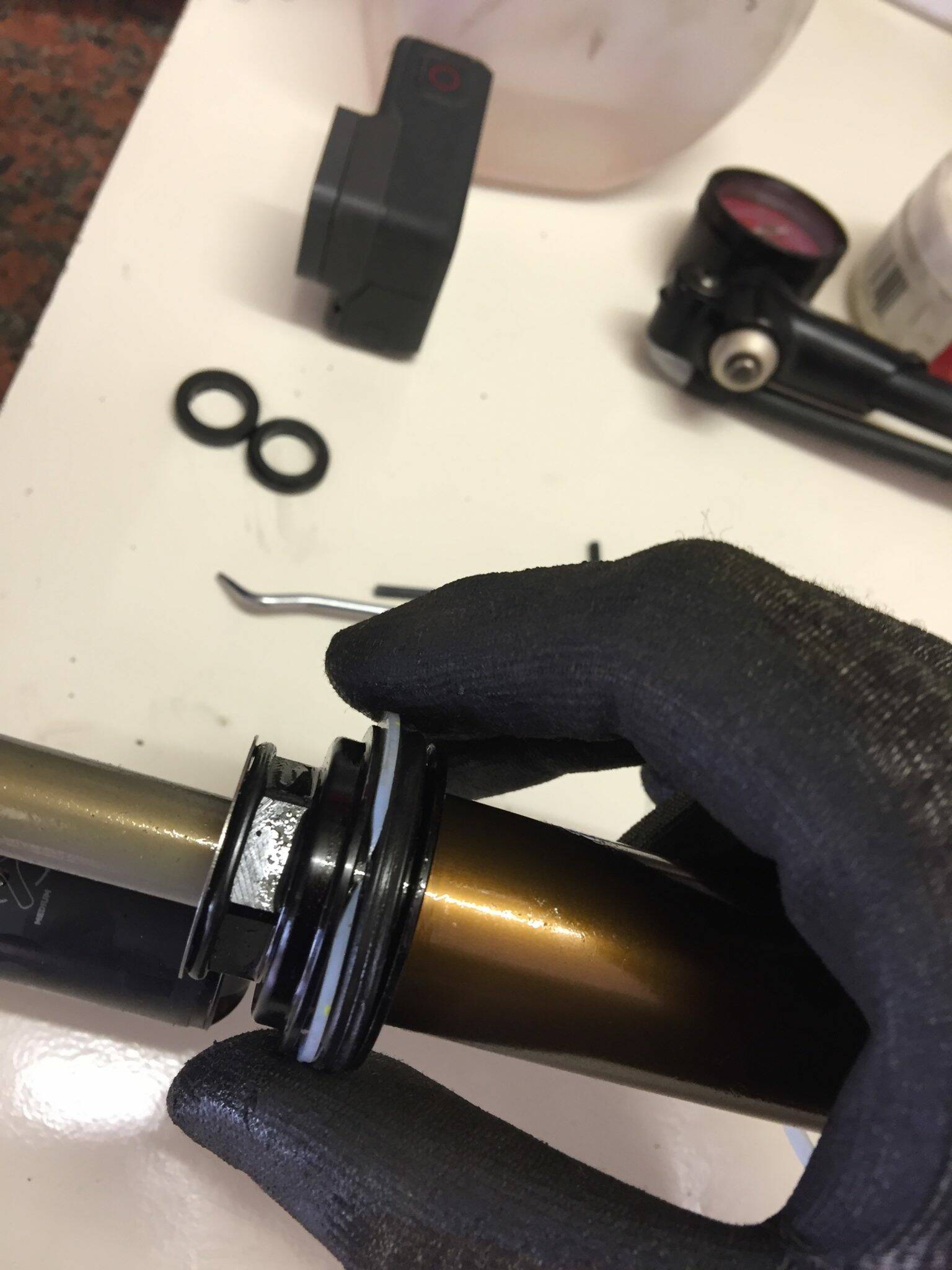 service fox float shock
